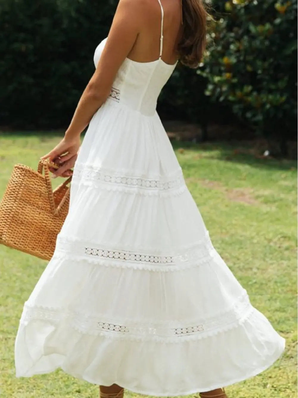 Women's Summer Spaghetti Strap Empire Waist A-Line Dress with Hollow Out Lace Patchwork and Pleated Design